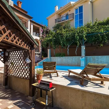 Biba Holiday home Pula