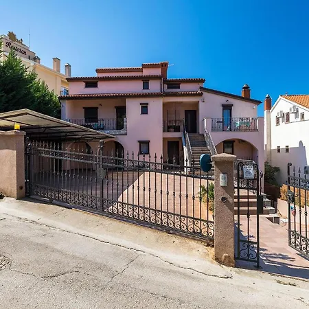 Holiday home Biba